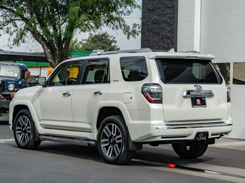 Used 2020 Toyota 4Runner Limited AWD/4WD image 53