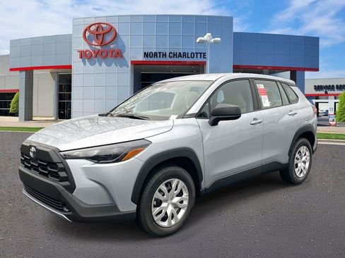 New 2026 Toyota Corolla Cross L image 4