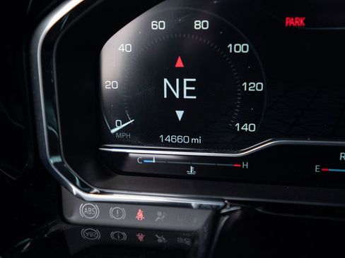 Used 2024 GMC Sierra 1500 SLT image 23