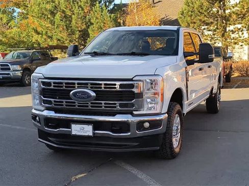 Used 2023 Ford F350 XLT image 4