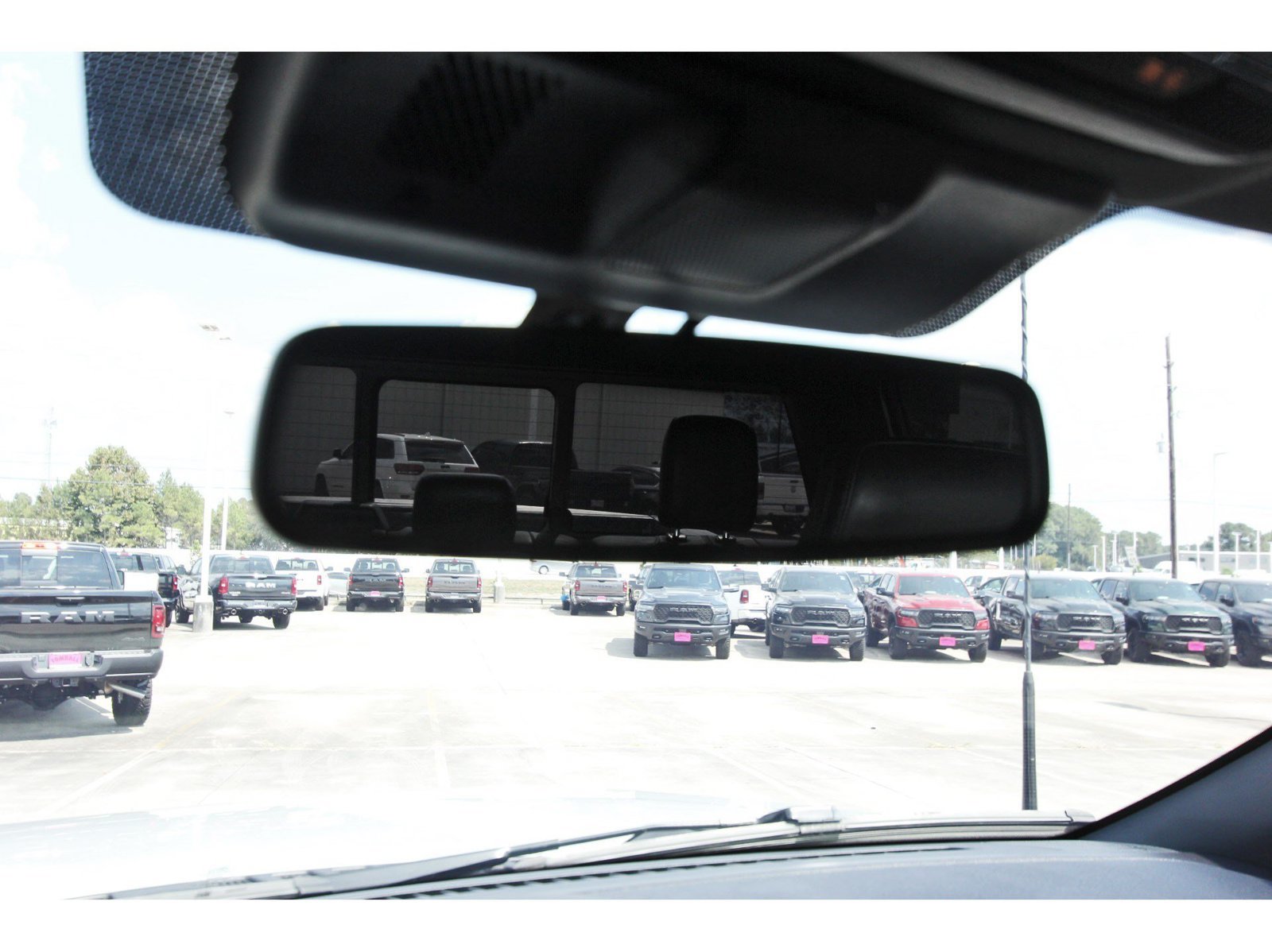 Used 2025 Ford F250 Platinum AWD/4WD image 24