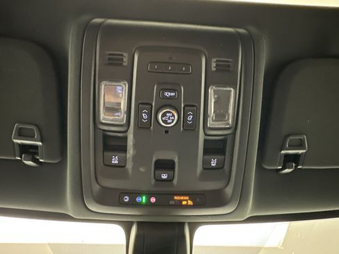 Certified 2021 Chevrolet Tahoe RST w/ Luxury Package AWD/4WD image 19