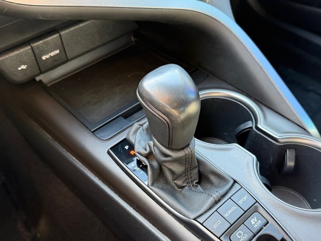Certified 2022 Toyota Camry SE w/ Convenience Package FWD image 25
