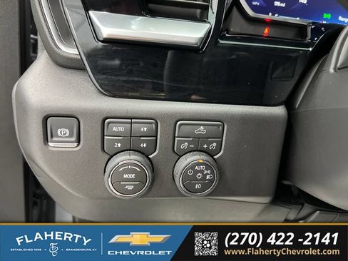 Used 2026 Chevrolet Silverado 1500 RST w/ Dark Appearance Package AWD/4WD image 24