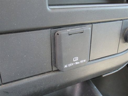 Used 2022 GMC Savana 2500 w/ Driver Convenience Package image 25