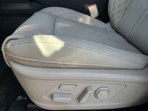 New 2026 Kia Sorento SX Prestige image 10