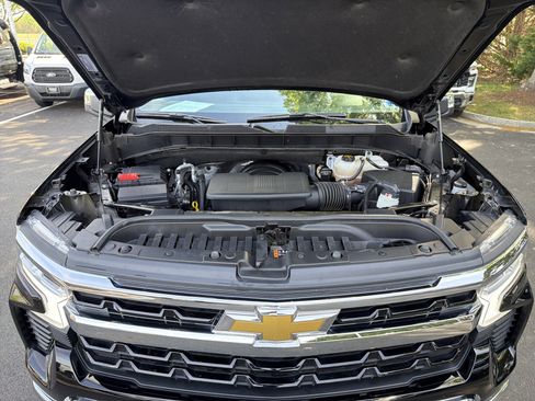 Used 2025 Chevrolet Silverado 1500 LT image 33