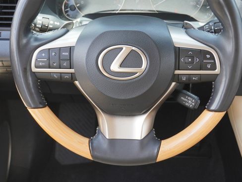 Used 2022 Lexus RX 350L FWD w/ Premium Package image 31