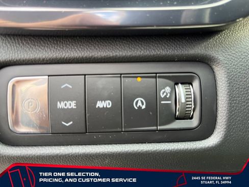 New 2026 GMC Acadia AT4 w/ Luxury Package AWD/4WD image 16