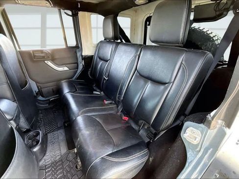 Used 2015 Jeep Wrangler Unlimited Sahara w/ Max Tow Package image 26