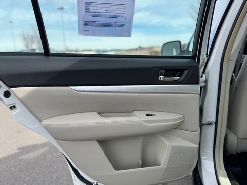 Used 2013 Subaru Outback 2.5i image 30