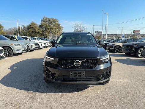 New 2026 Volvo XC40 B5 Plus w/ Protection Package Premier image 8