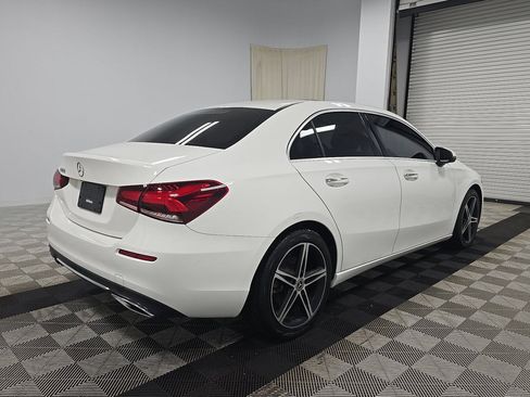 Used 2021 Mercedes-Benz A 220 image 2