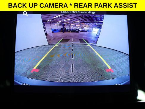 Used 2023 Jeep Grand Cherokee Altitude AWD/4WD image 10