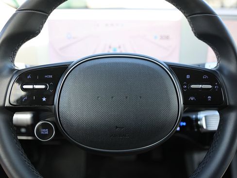 Certified 2024 Hyundai Ioniq 5 SE AWD/4WD image 33