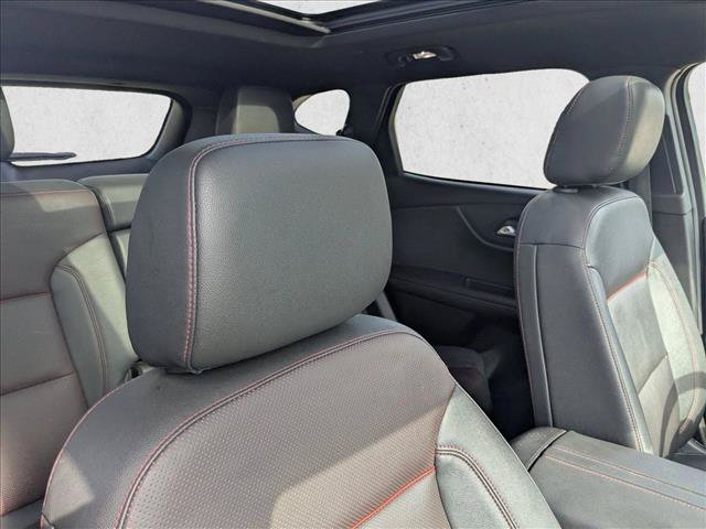 Used 2024 Chevrolet Blazer RS w/ Driver Confidence II Package FWD image 19