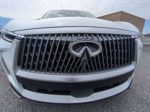 New 2026 INFINITI QX60 Luxe w/ Cargo Package image 2