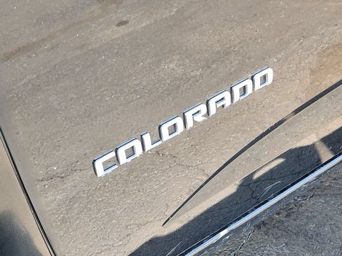 Used 2019 Chevrolet Colorado LT w/ LT Convenience Package AWD/4WD image 14