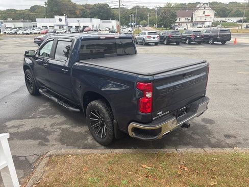 Used 2020 Chevrolet Silverado 1500 LT w/ All-Star Edition image 8