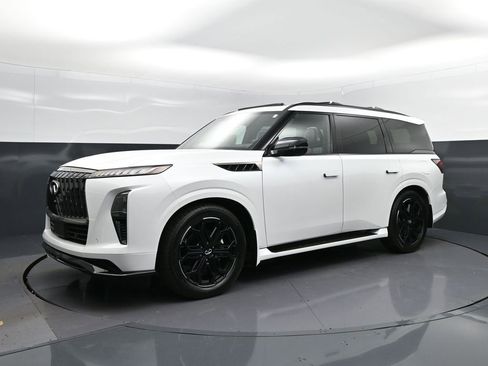 New 2026 INFINITI QX80 SPORT w/ Sport Exterior Package image 3