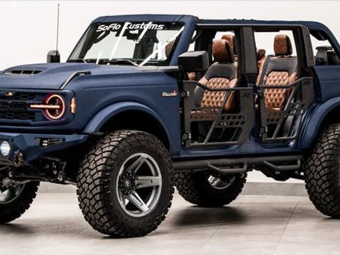 Used 2025 Ford Bronco Big Bend AWD/4WD image 1