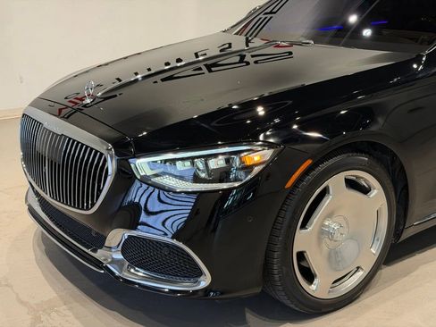 Used 2021 Mercedes-Benz Maybach S 580 4MATIC image 16