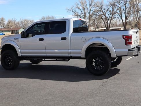 Used 2019 Ford F150 XLT w/ Trailer Tow Package image 8