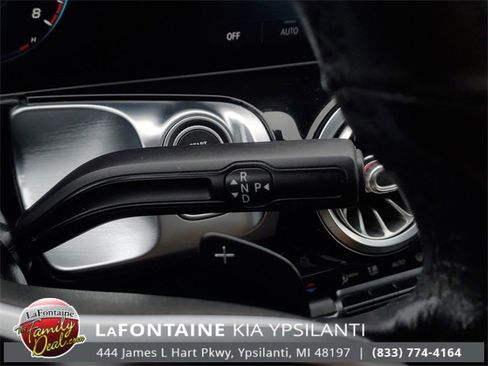 Used 2021 Mercedes-Benz GLB 250 4MATIC w/ Premium Package image 20