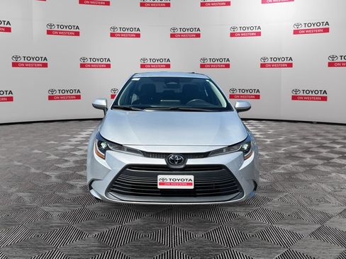 Certified 2023 Toyota Corolla LE FWD image 2