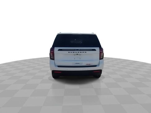 Used 2024 Chevrolet Suburban RST w/ Luxury Package RWD image 7