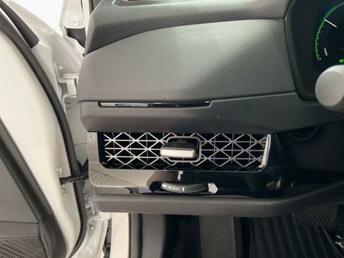 New 2026 Honda Accord EX-L image 9