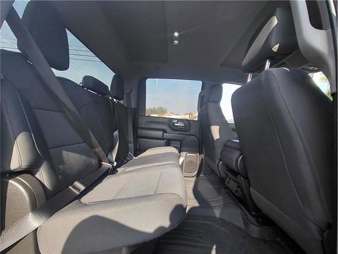 Used 2020 Chevrolet Silverado 2500 Custom w/ Custom Convenience Package image 14