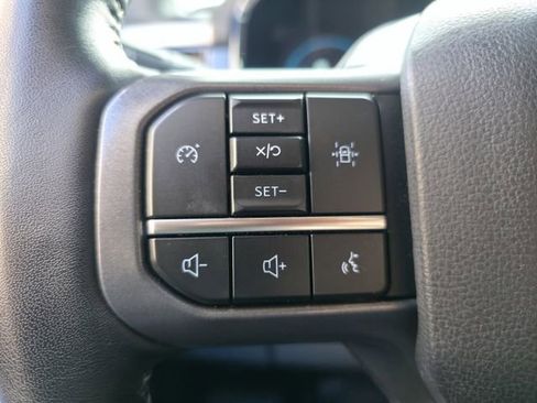 Used 2023 Ford F150 Lariat w/ FX4 Off-Road Package image 17