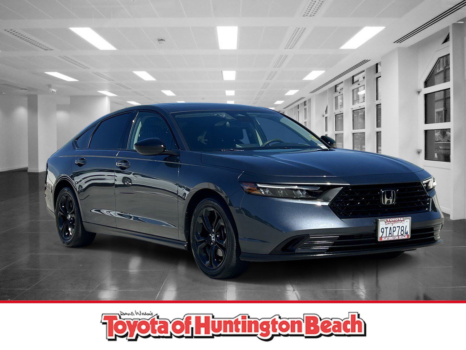 Used 2025 Honda Accord SE image 1