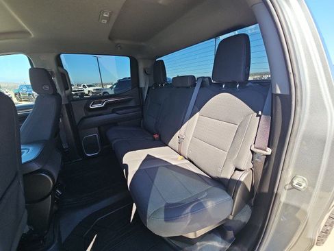 Used 2023 Chevrolet Silverado 1500 LT RWD image 24