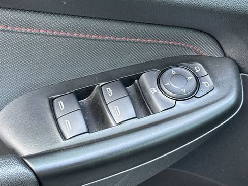 Used 2024 Chevrolet TrailBlazer RS image 12