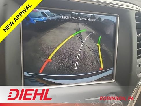 Used 2018 Jeep Grand Cherokee Limited AWD/4WD image 13