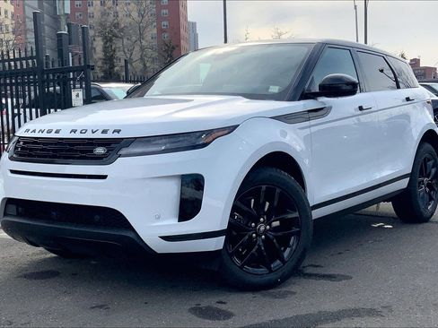 New 2026 Land Rover Range Rover Evoque S image 1