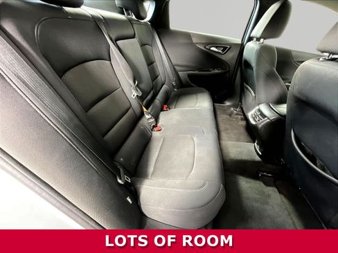 Used 2016 Chevrolet Malibu LT FWD image 23