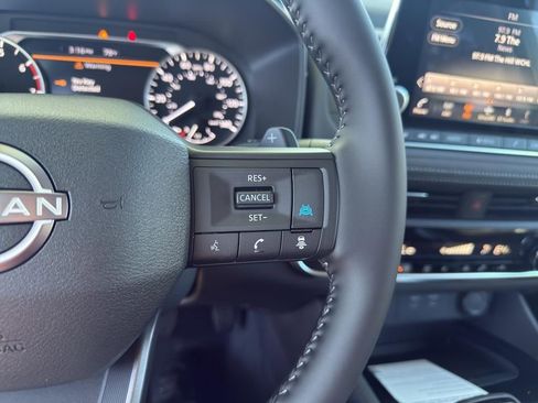 New 2026 Nissan Rogue SV image 18