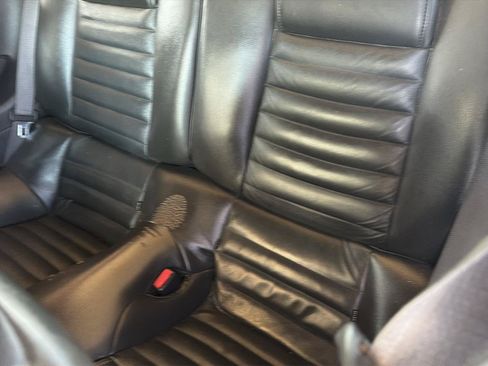 Used 2008 Ford Mustang Premium RWD image 13