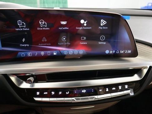 New 2026 Cadillac Lyriq V image 19