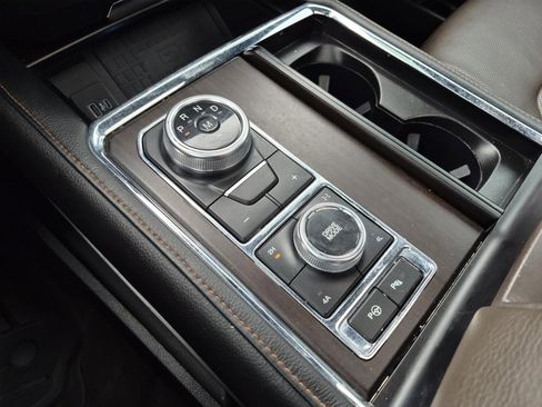 Used 2021 Ford Expedition King Ranch AWD/4WD image 36