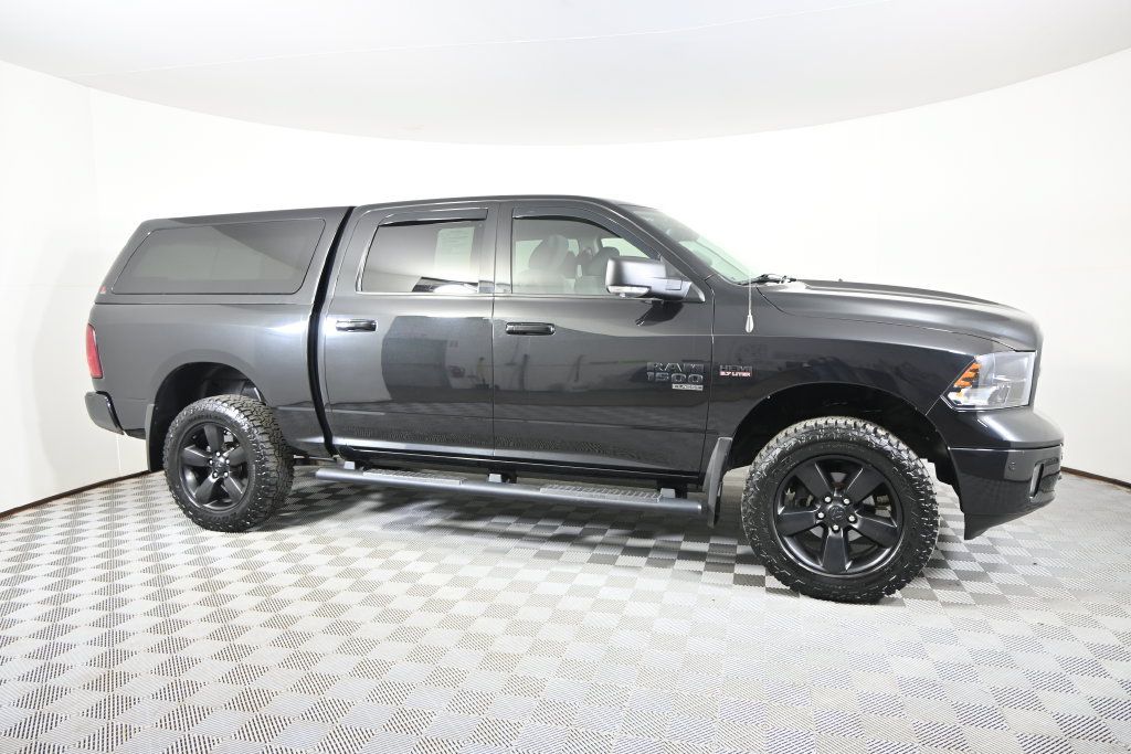 Used 2019 RAM 1500 Big Horn AWD/4WD image 9