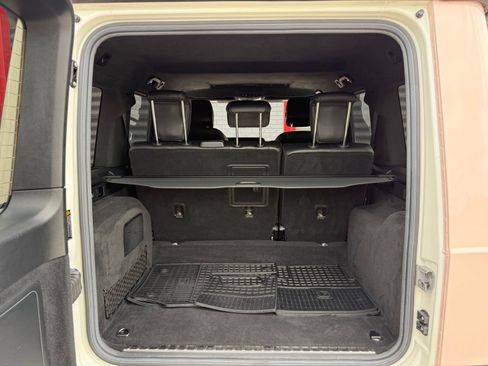 Used 2021 Mercedes-Benz G 550 w/ Exclusive Interior Package image 31