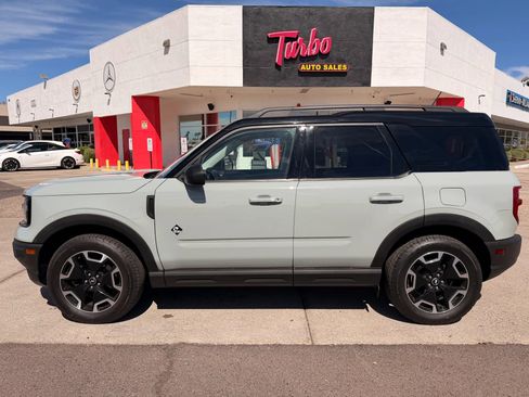 Used 2021 Ford Bronco Sport Outer Banks w/ Outer Banks Package (96D) image 8