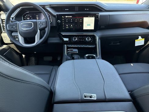 New 2026 GMC Sierra 1500 Denali image 17