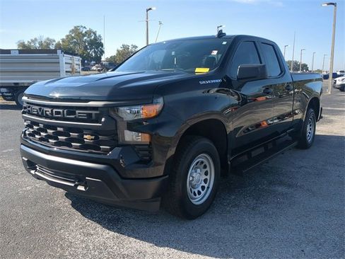 Used 2024 Chevrolet Silverado 1500 W/T image 9