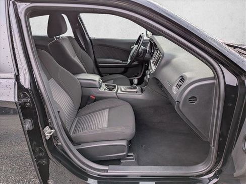 Used 2023 Dodge Charger SXT RWD image 21
