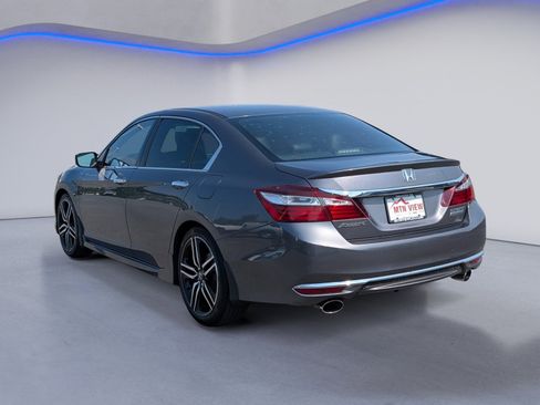 Used 2017 Honda Accord Sport Special Edition image 7